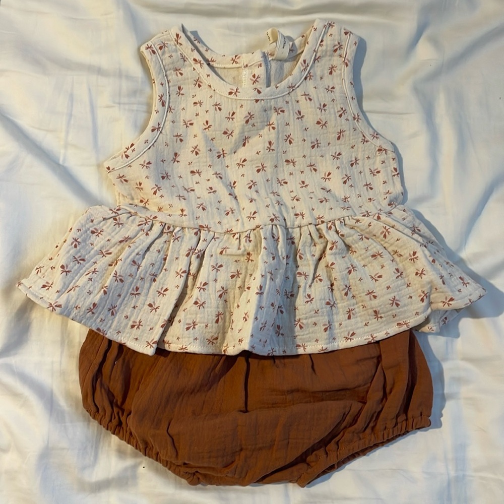 Quincy Mae outfit NEW 12-18m